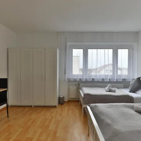 Apartment Moderne - Service Im Goeppingen