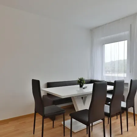 Moderne - Service Im