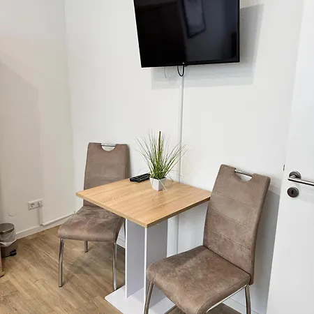 Moderne - Service Im 公寓 格平根