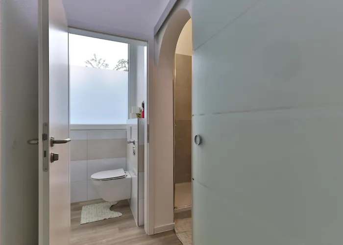 شقة Moderne - Service Im غوبينغِن