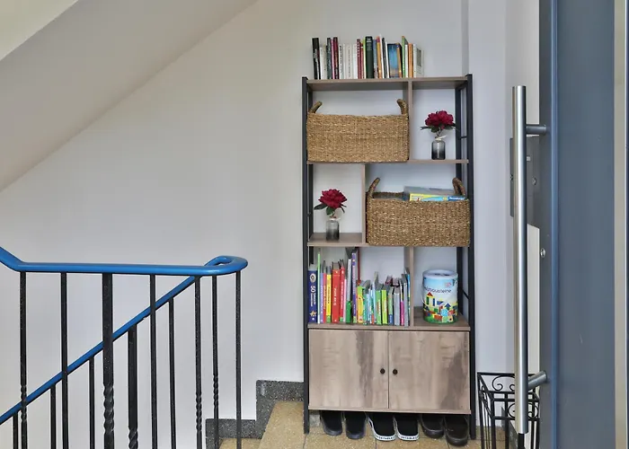 Moderne - Service Im غوبينغِن