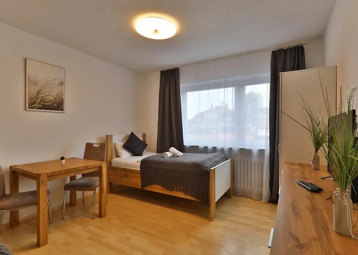 شقة Moderne - Service Im غوبينغِن